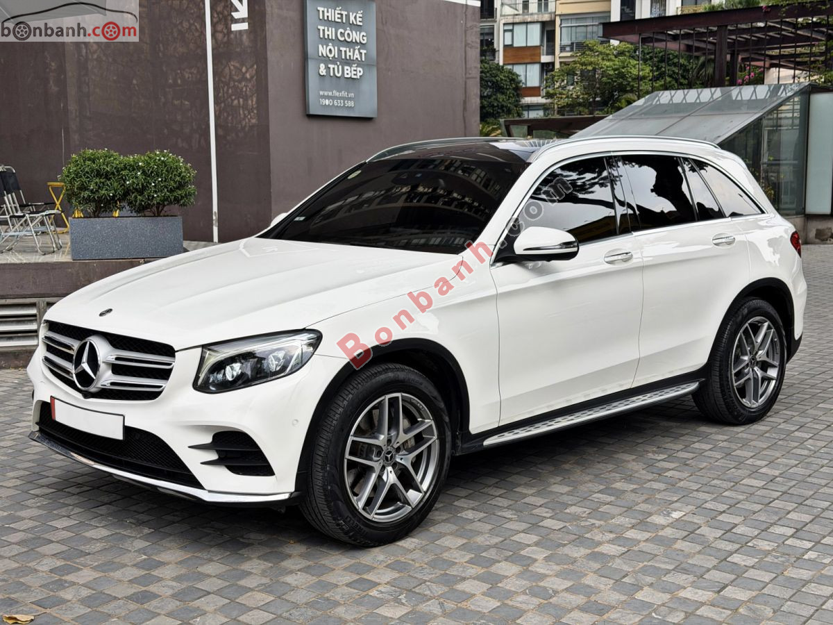 Mercedes Benz GLC 300 4Matic 2018 - 869 Triệu 2