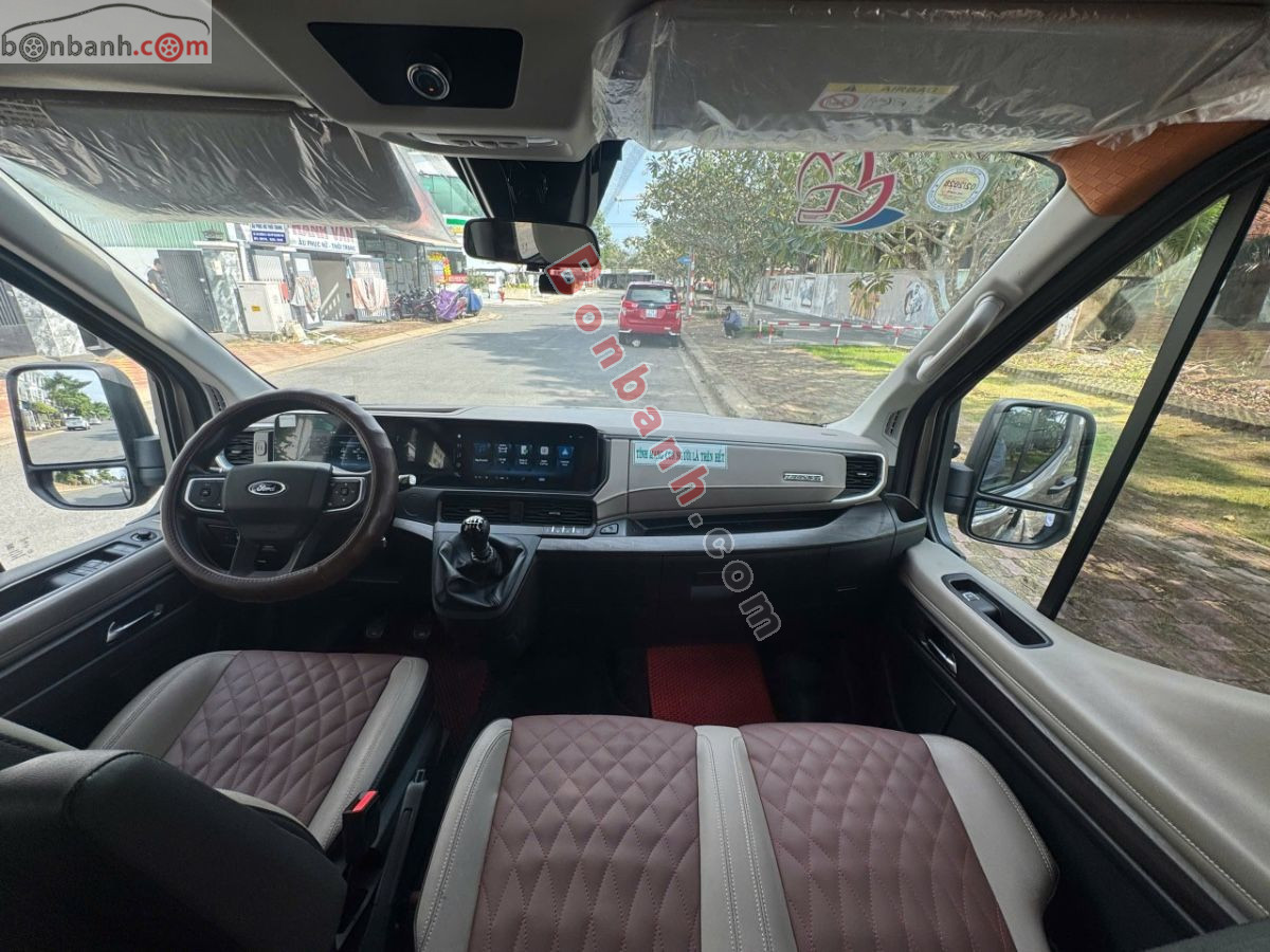 Ford Transit Premium+ 2025 - 920 Triệu 4