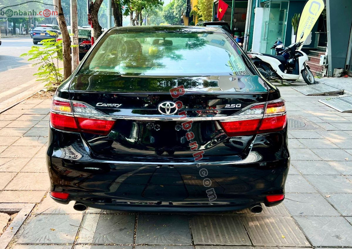 Toyota Camry 2.5Q 2016 - 560 Triệu 5