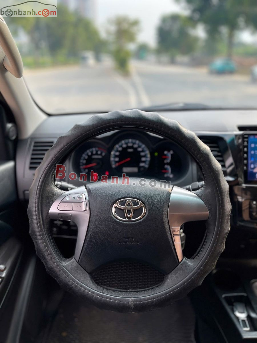 Toyota Fortuner 2.7V 4x4 AT 2016 - 465 Triệu 9