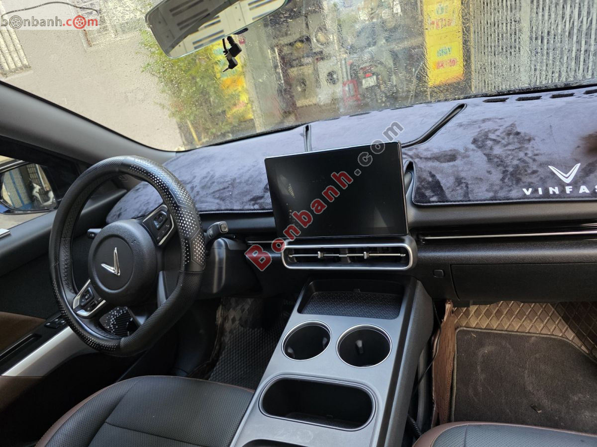 VinFast VF MPV 7 AT 2026 - 615 Triệu 4