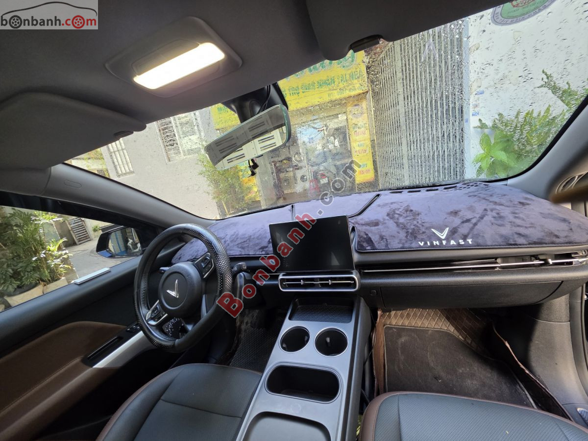 VinFast VF MPV 7 AT 2026 - 615 Triệu 5