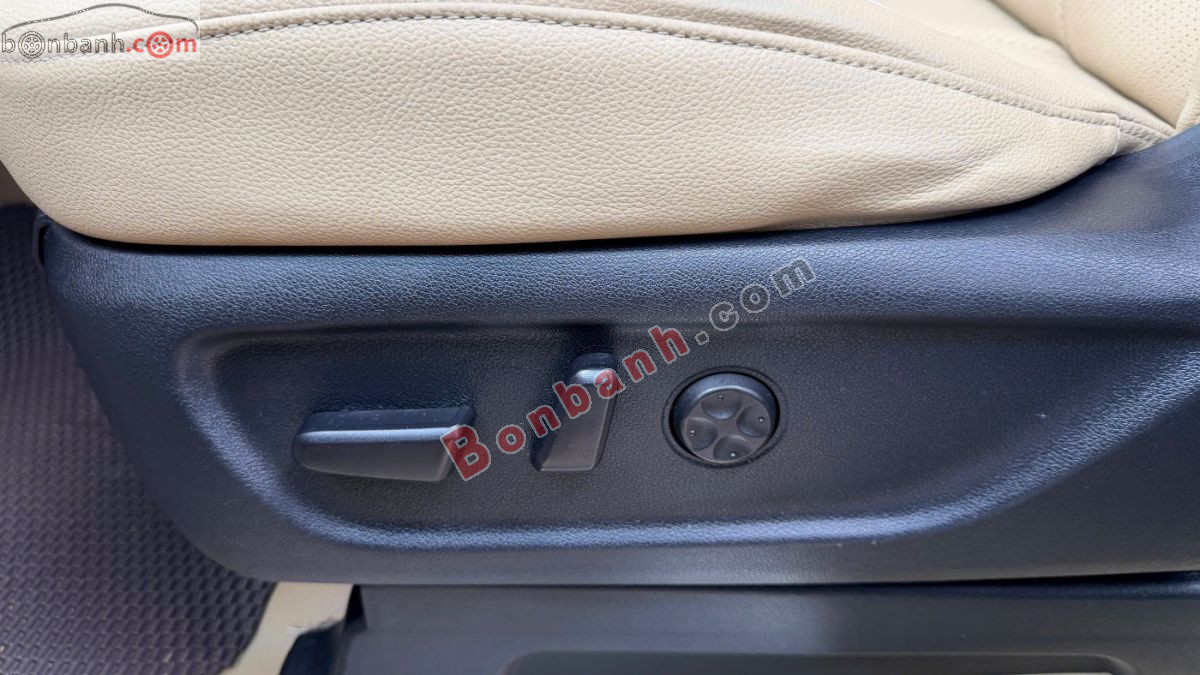 Kia Sedona 2.2L DATH 2017 - 500 Triệu 9