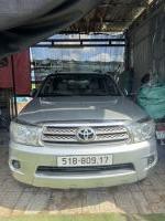 Bán xe Toyota Fortuner 2011 2.7V 4x4 AT giá 310 Triệu - TP HCM