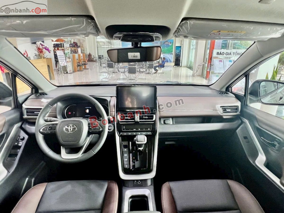 Toyota Innova Cross 2.0V CVT 2026 - 805 Triệu 6