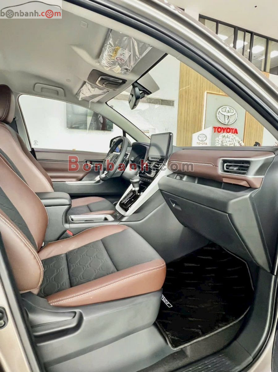 Toyota Innova Cross 2.0V CVT 2026 - 805 Triệu 5