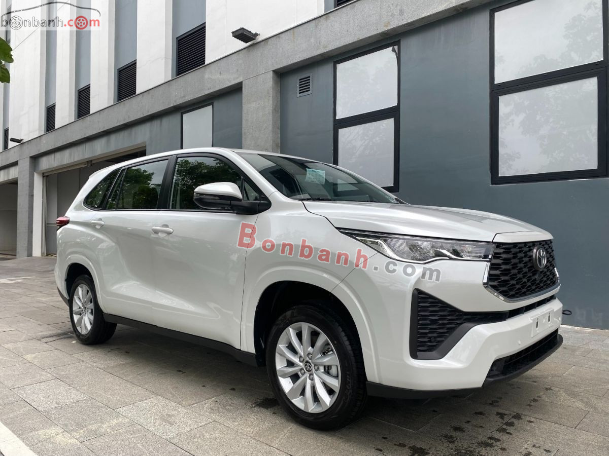 Toyota Innova Cross 2.0V CVT 2026 - 785 Triệu 3