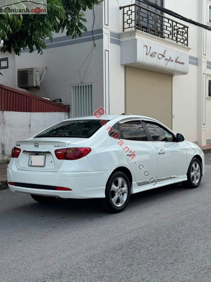 Hyundai Avante 2.0 AT 2011 - 215 Triệu 4
