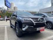 Bán xe Toyota Fortuner 2.4G 4x2 MT 2017 giá 715 Triệu - TP HCM