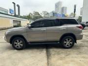 Bán xe Toyota Fortuner 2.7V 4x2 AT 2019 giá 810 Triệu - TP HCM