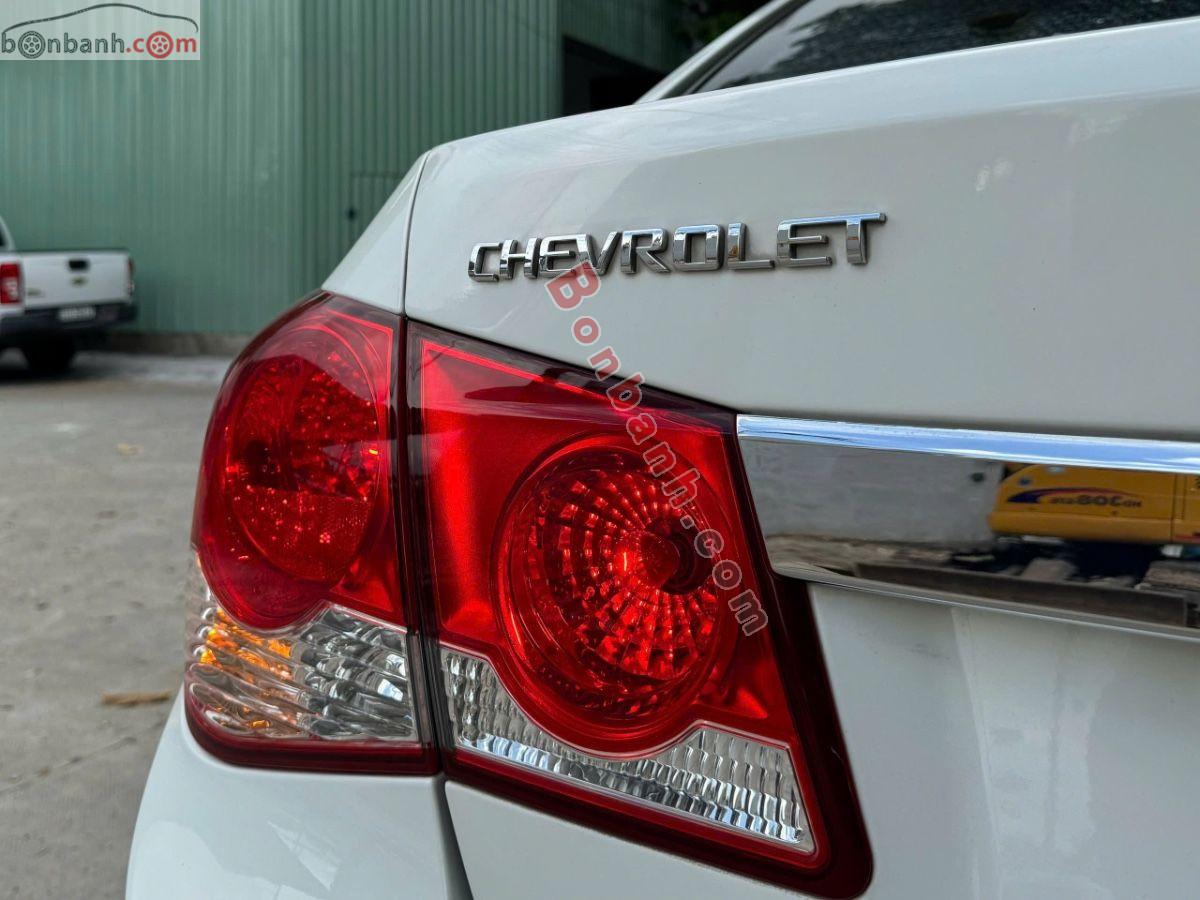 Chevrolet Cruze LS 1.6 MT 2015 - 208 Triệu 4