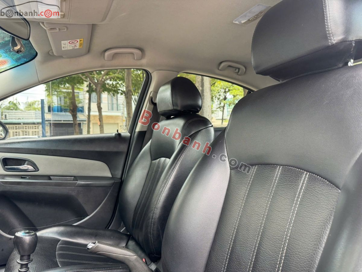 Chevrolet Cruze LS 1.6 MT 2015 - 208 Triệu 8