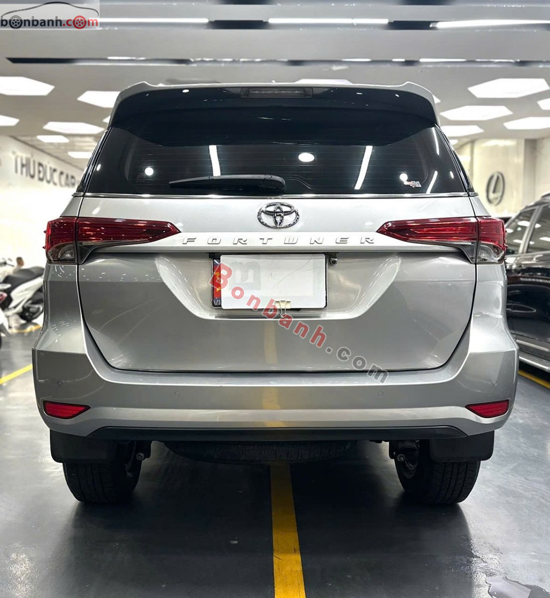 Toyota Fortuner 2.4G 4x2 MT 2020 - 715 Triệu 4