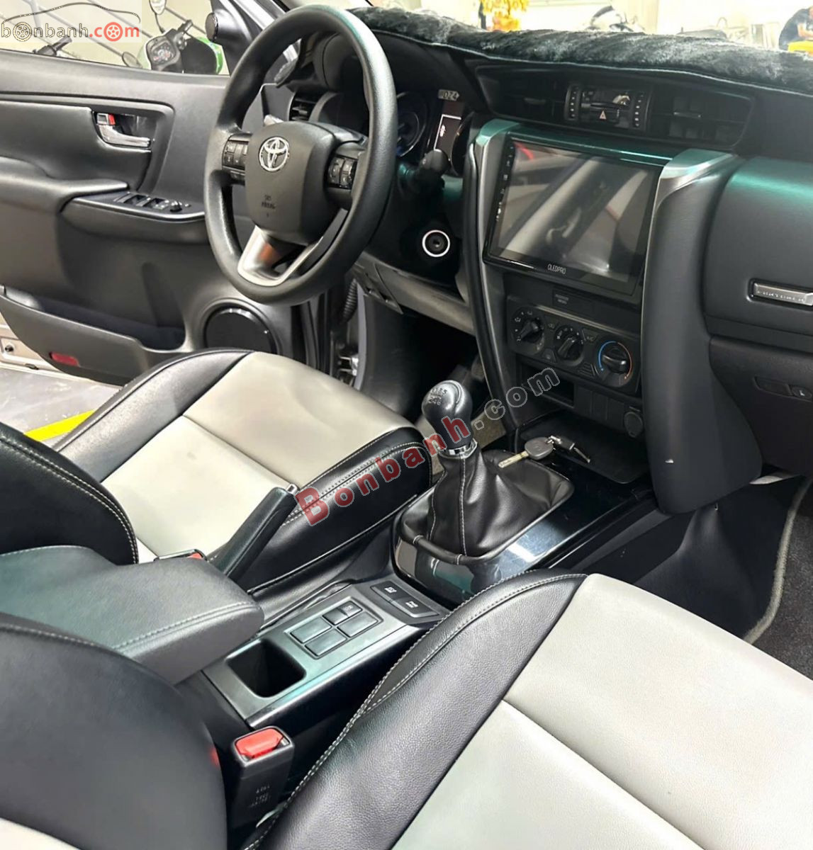 Toyota Fortuner 2.4G 4x2 MT 2020 - 715 Triệu 7