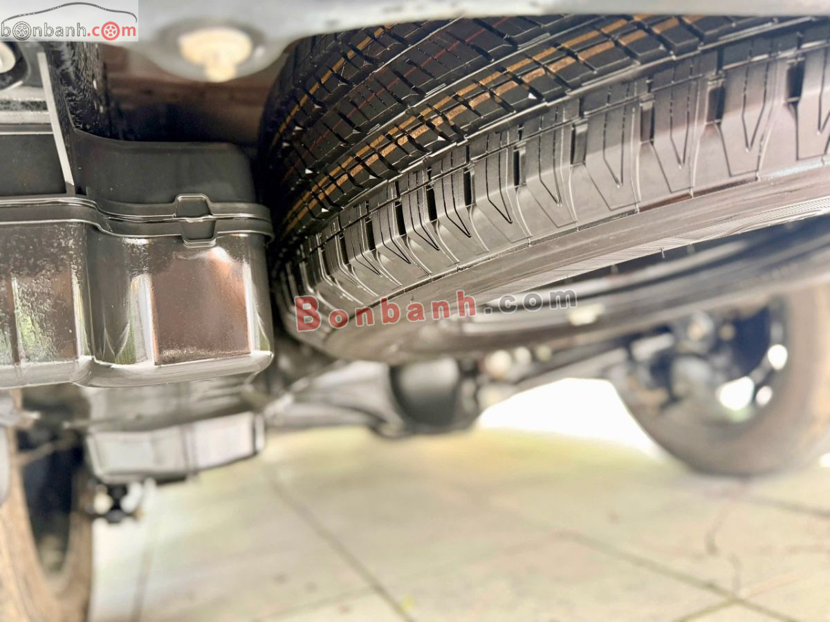 Ford Everest Titanium 2.0L 4x2 AT 2022 - 999 Triệu 9