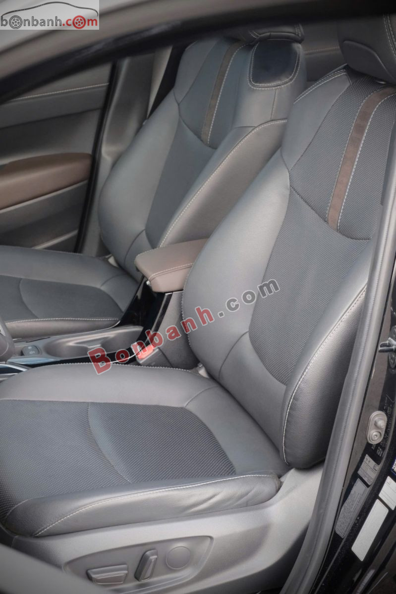 Toyota Corolla Cross 1.8V 2024 - 755 Triệu 9