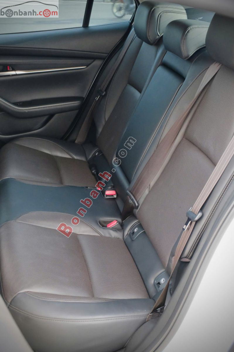 Mazda 3 1.5L Luxury 2025 - 595 Triệu 8