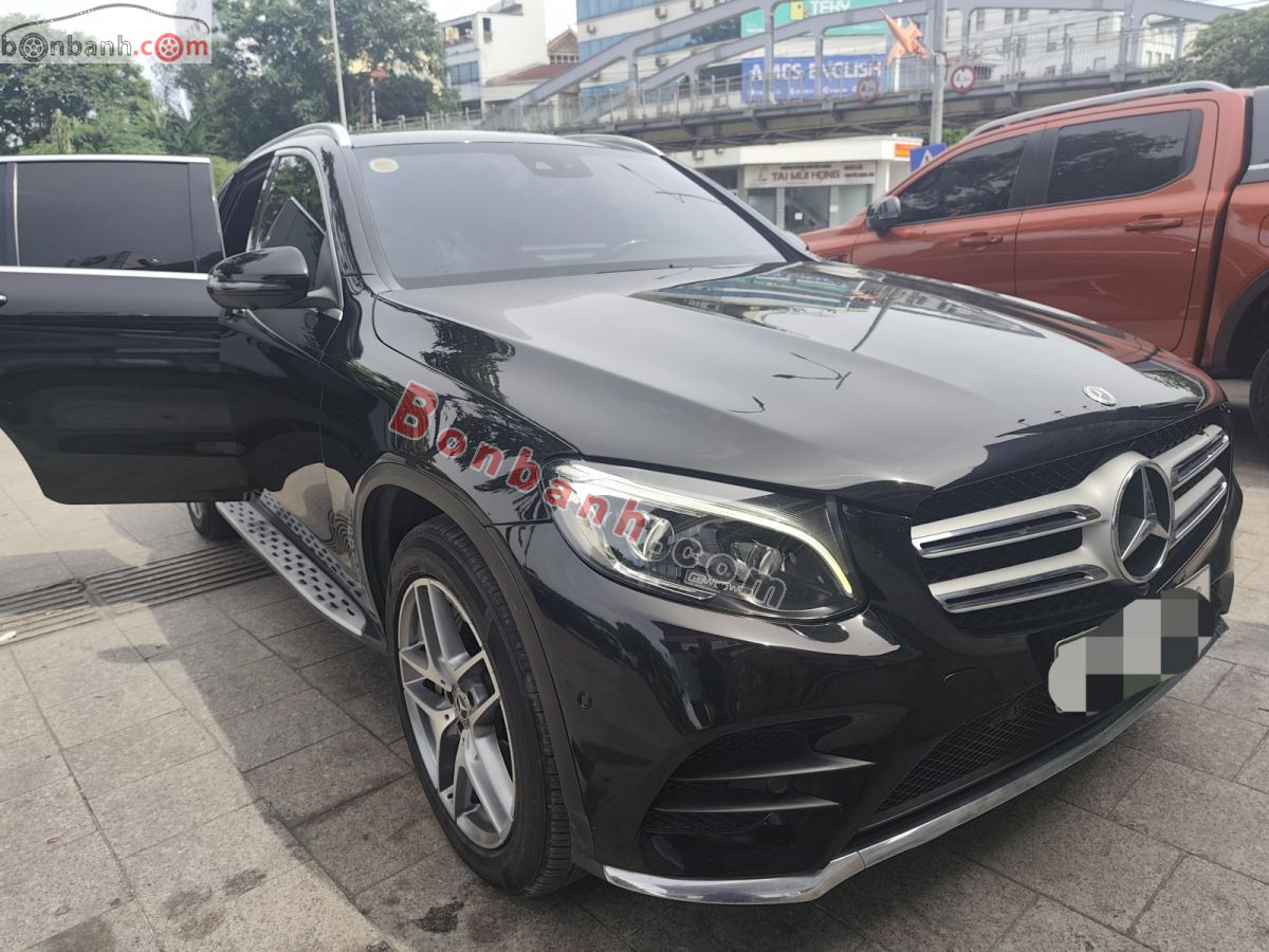 Mercedes Benz GLC 300 4Matic 2018 - 720 Triệu 2