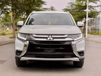 Bán xe Mitsubishi Outlander 2019 2.0 CVT giá 568 Triệu - Hà Nội