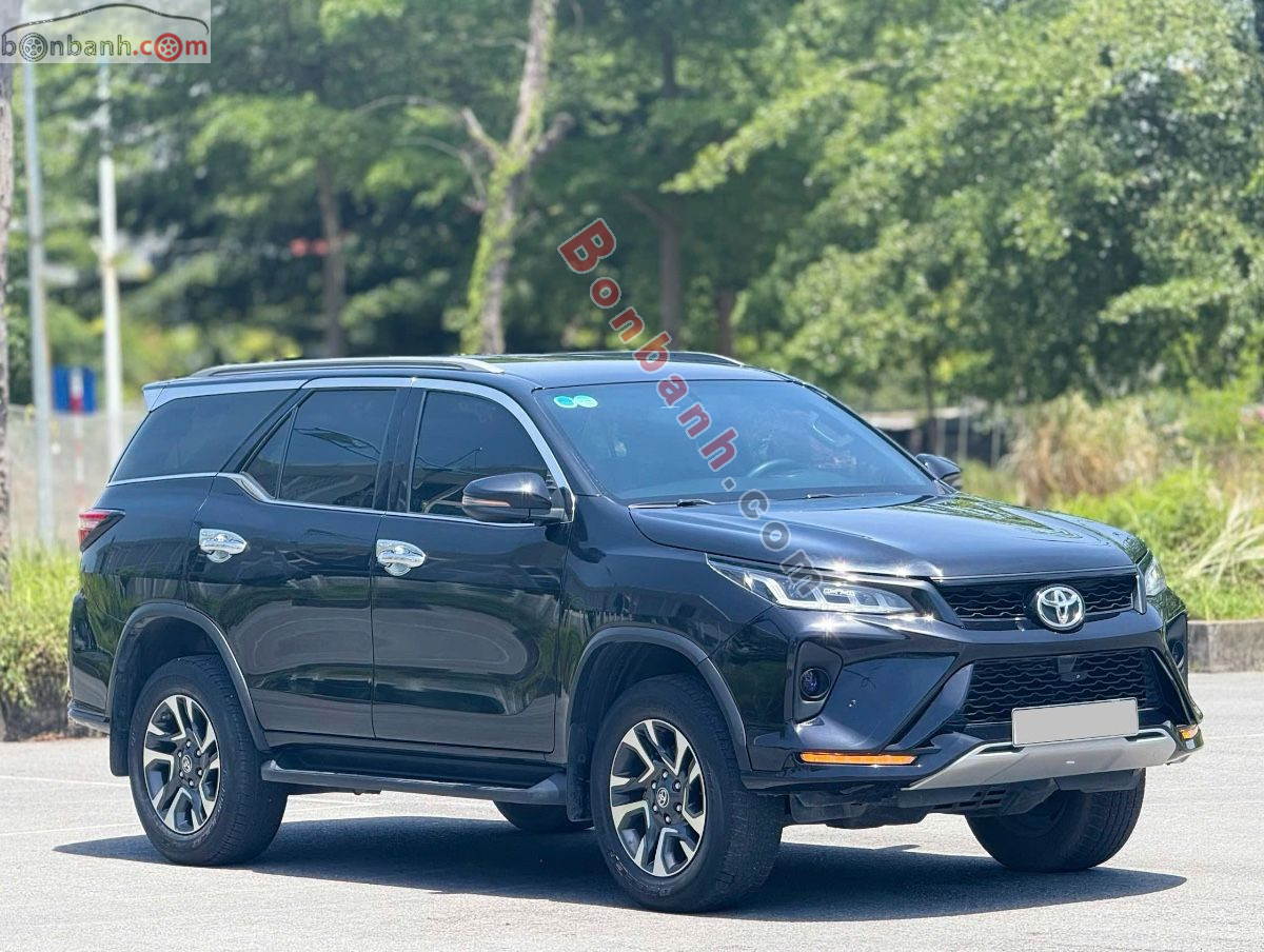 Toyota Fortuner 2.4G 4x2 AT Legender 2021 - 938 Triệu 2