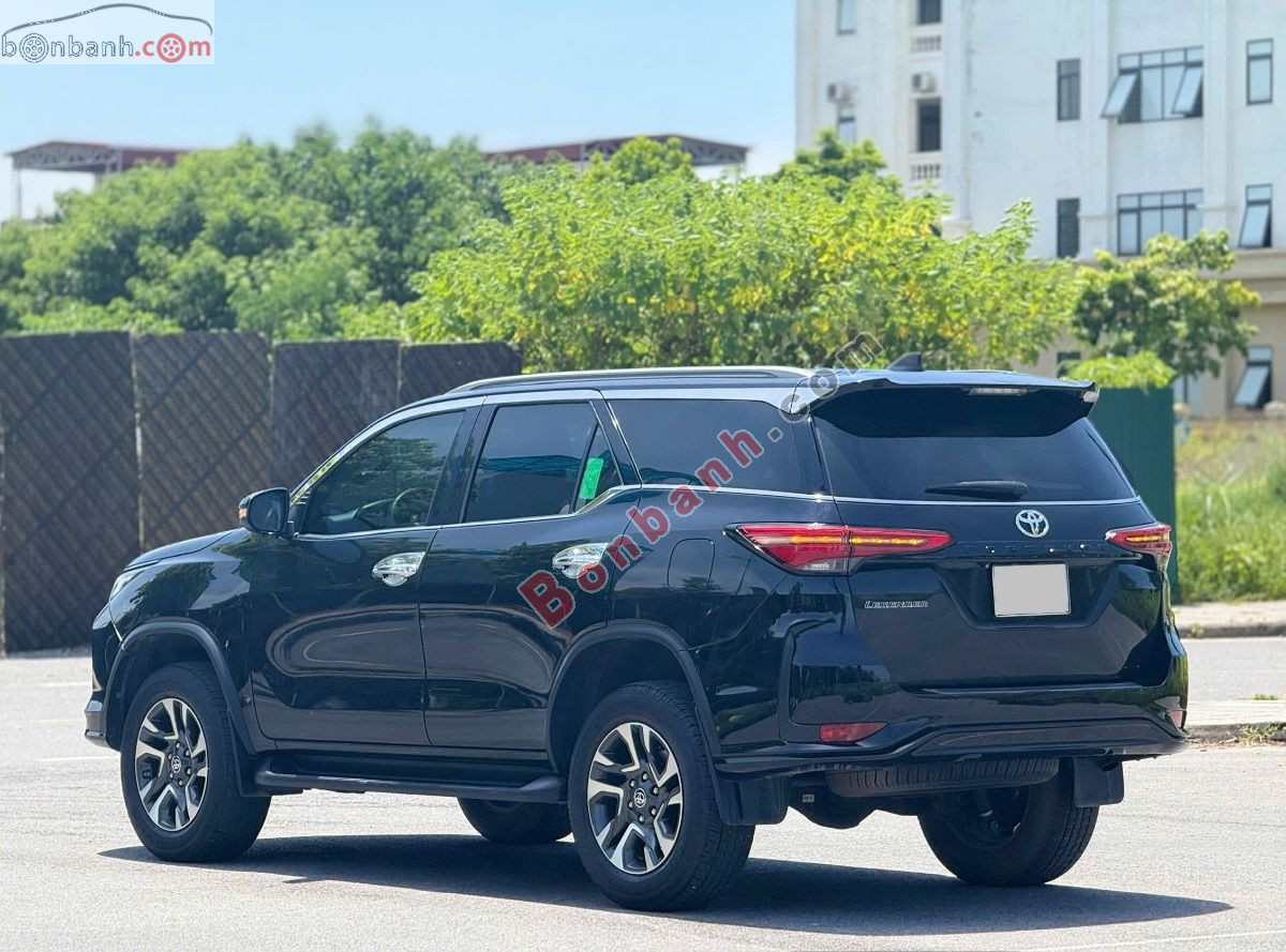 Toyota Fortuner 2.4G 4x2 AT Legender 2021 - 938 Triệu 5
