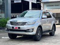 Bán xe Toyota Fortuner 2016 2.7V 4X2 AT giá 540 Triệu - TP HCM