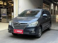 Bán xe Toyota Innova 2.0V 2015 giá 425 Triệu - TP HCM