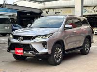 Bán xe Toyota Fortuner 2021 2.4G 4x2 AT Legender giá 930 Triệu - TP HCM