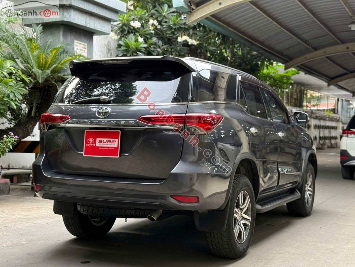 Toyota Fortuner 2.7V 4x2 AT 2017 - 620 Triệu 9