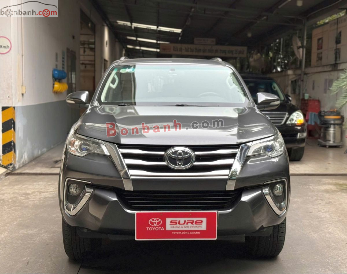 Toyota Fortuner 2.7V 4x2 AT 2017 - 620 Triệu 2