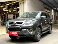 Bán xe Toyota Fortuner 2017 2.7V 4x2 AT giá 610 Triệu - TP HCM