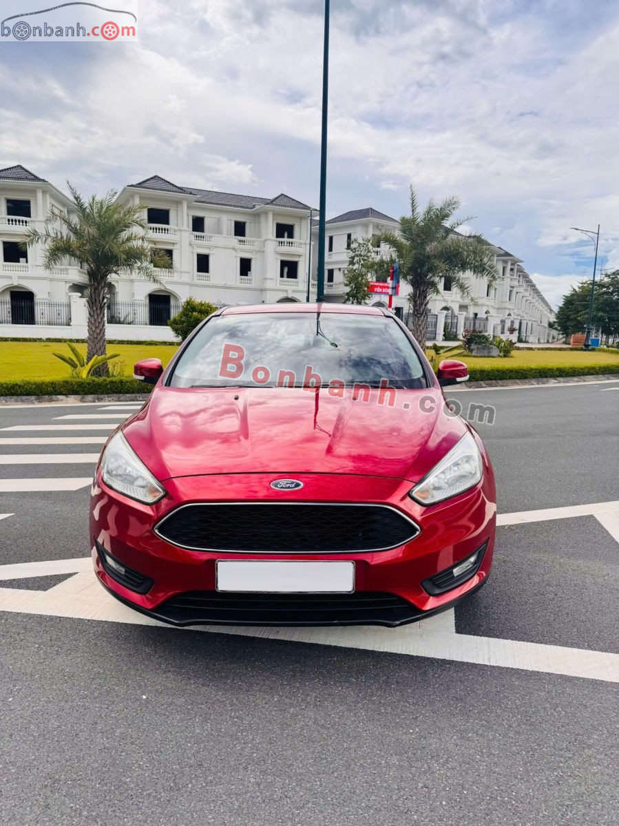 Ford Focus Trend 1.6 AT 2015 - 250 Triệu