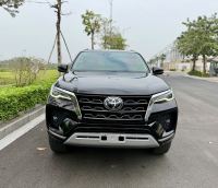 Bán xe Toyota Fortuner 2.7V 4x4 AT 2021 giá 1 Tỷ 70 Triệu - Hà Nội