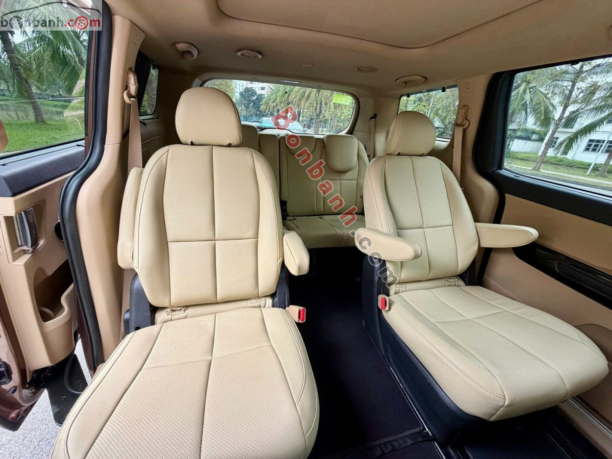 Kia Sedona 2.2 DAT Luxury 2019 - 625 Triệu 7