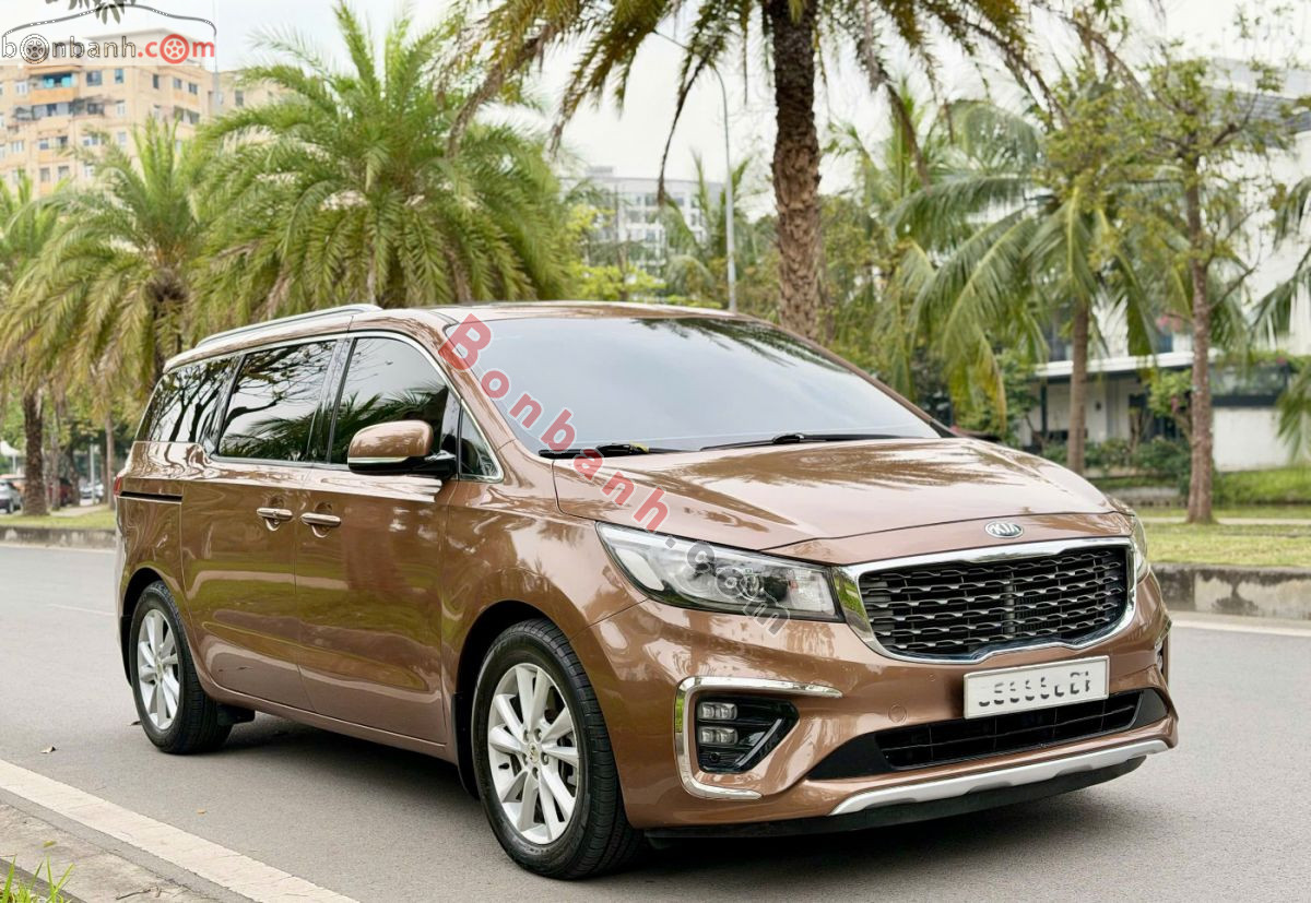 Kia Sedona 2.2 DAT Luxury 2019 - 625 Triệu 2