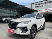 Bán xe Toyota Fortuner 2019 2.7V 4x2 AT TRD giá 825 Triệu - TP HCM