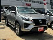 Bán xe Toyota Fortuner 2022 2.7L 4x2 AT giá 968 Triệu - TP HCM