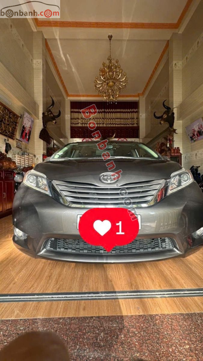 Toyota Sienna Limited 3.5 2015 - 1 Tỷ 220 Triệu