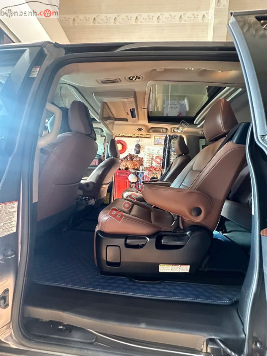 Toyota Sienna Limited 3.5 2015 - 1 Tỷ 220 Triệu 8