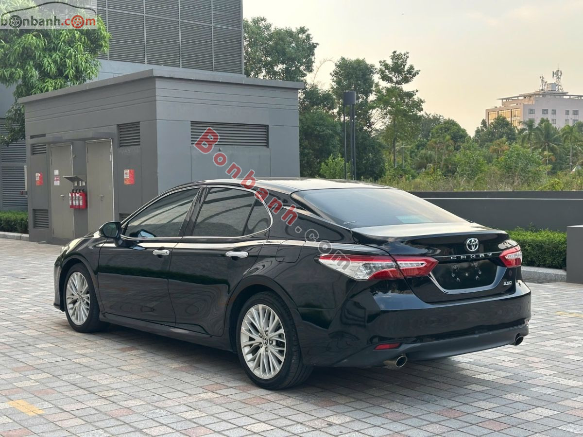 Toyota Camry 2.5Q 2020 - 779 Triệu 4