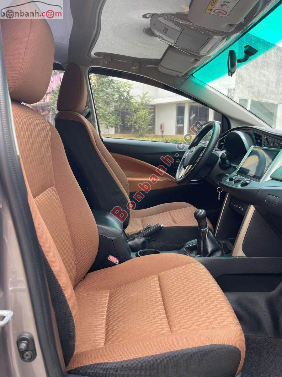 Toyota Innova 2.0E 2016 - 368 Triệu 6