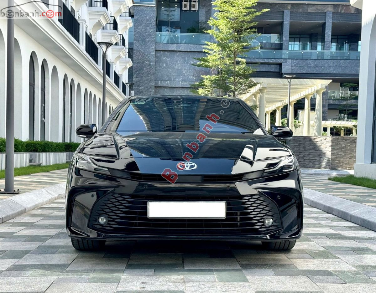 Toyota Camry 2.0Q 2024 - 1 Tỷ 125 Triệu