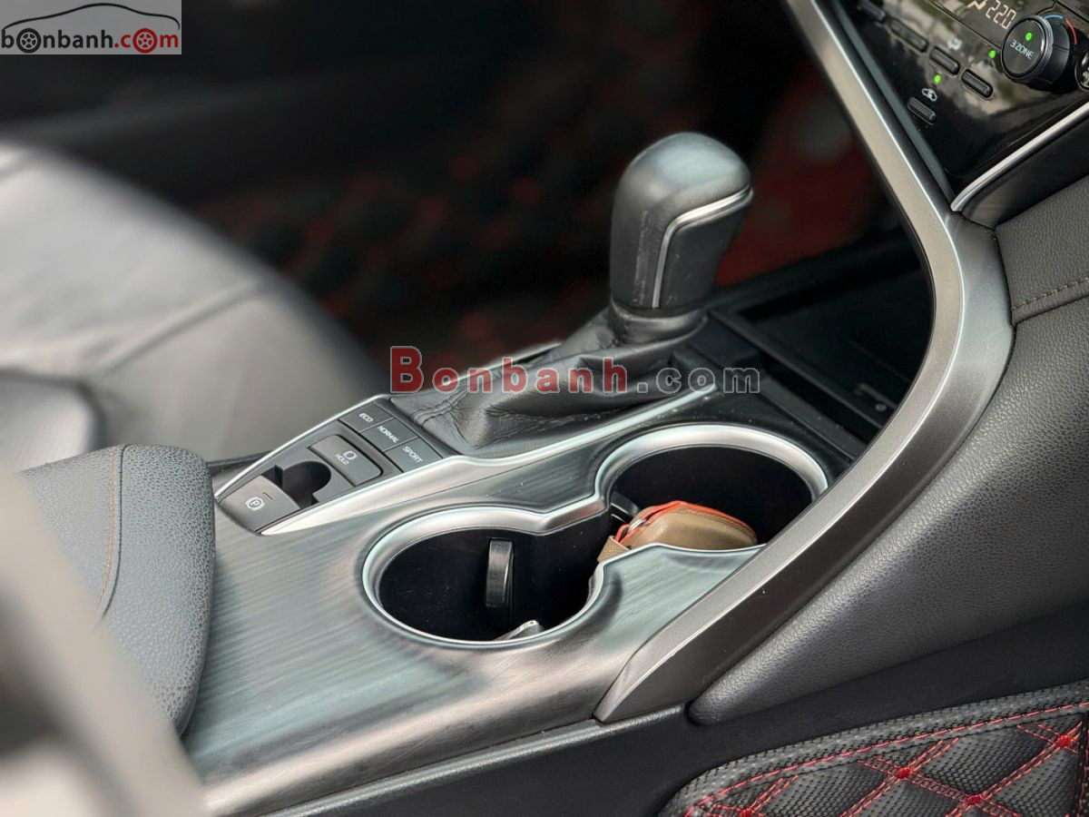 Toyota Camry 2.0Q 2021 - 939 Triệu 9