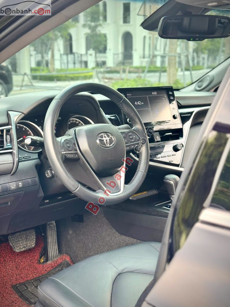 Toyota Camry 2.0Q 2021 - 939 Triệu 8