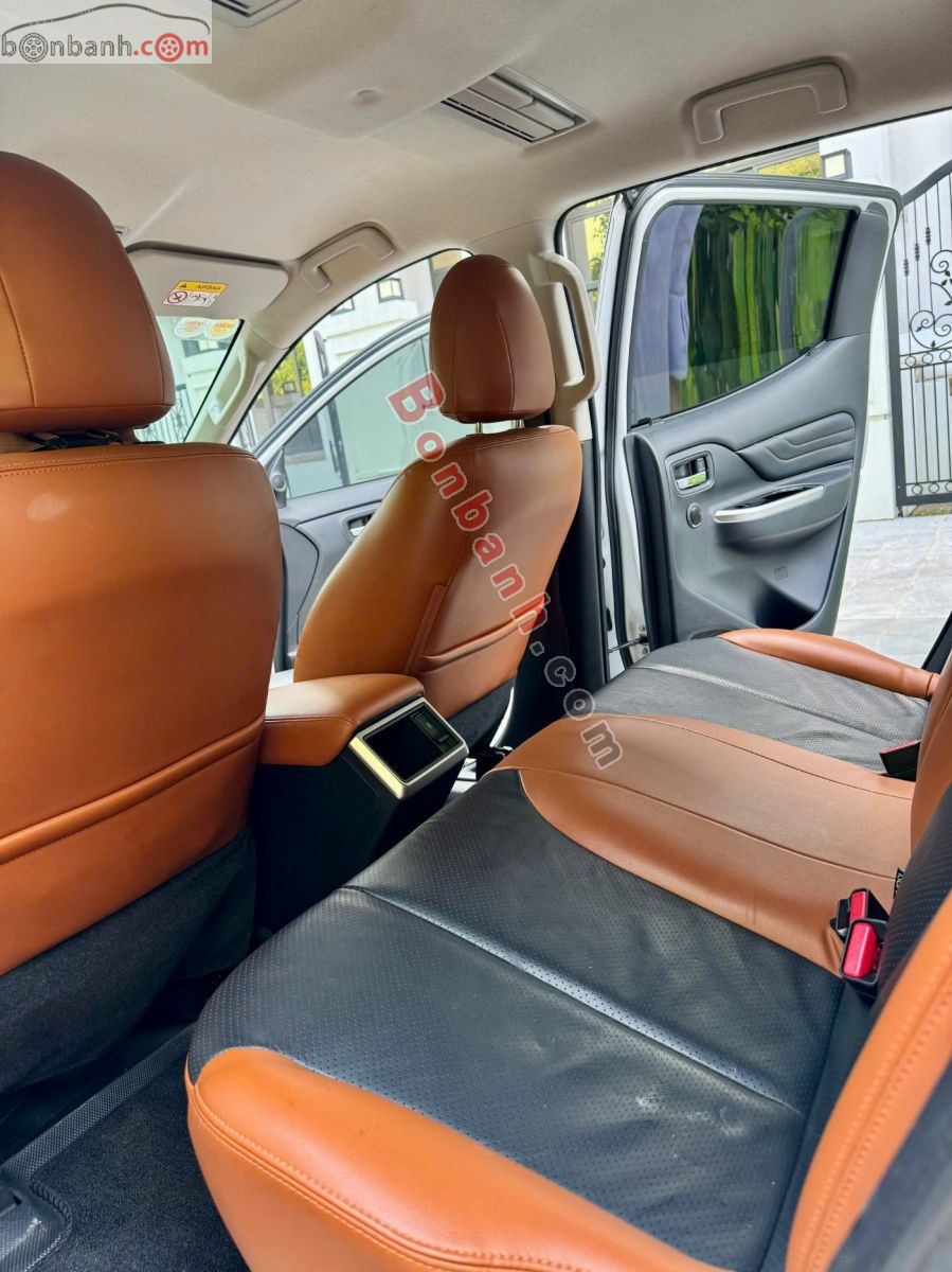 Mitsubishi Triton Athlete 4x2 AT 2022 - 575 Triệu 10