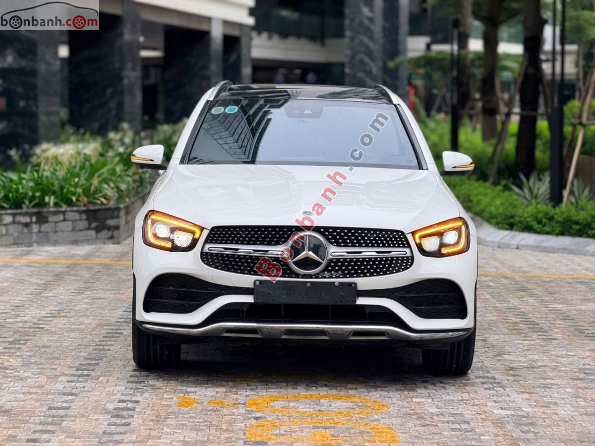 Mercedes Benz GLC 300 4Matic 2022 - 1 Tỷ 679 Triệu