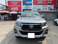 Bán xe Toyota Hilux 2.8G 4x4 AT 2018 giá 690 Triệu - TP HCM