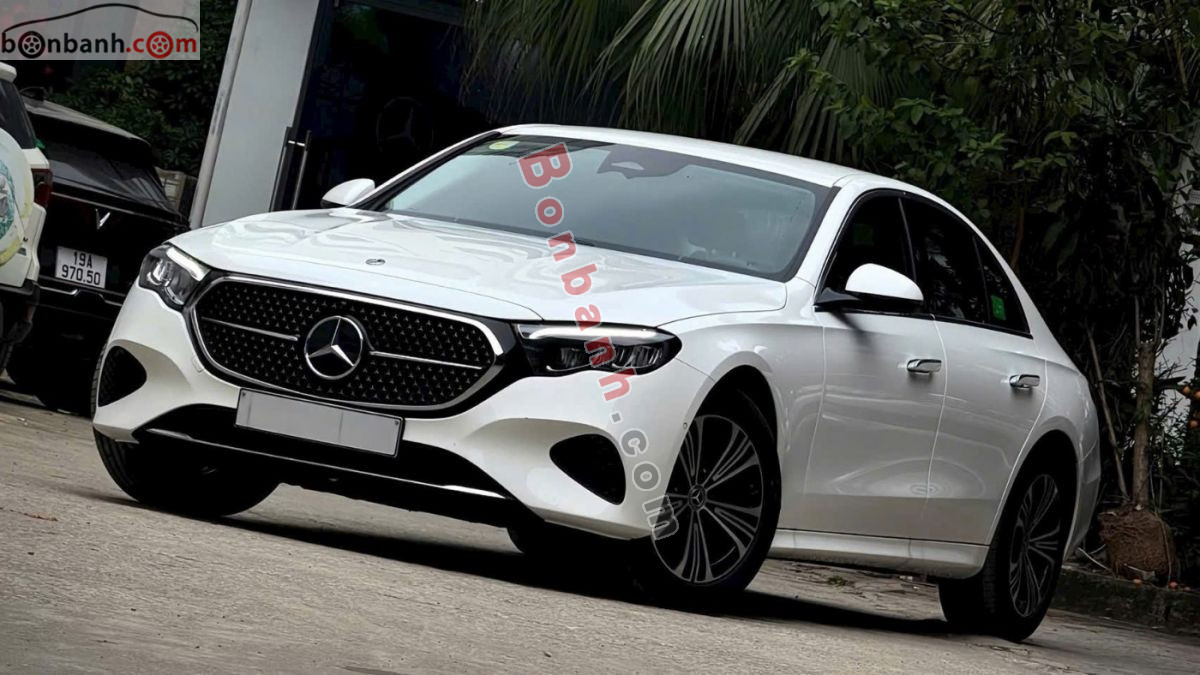 Mercedes Benz E class E200 Avantgarde 2025 - 2 Tỷ 25 Triệu 3