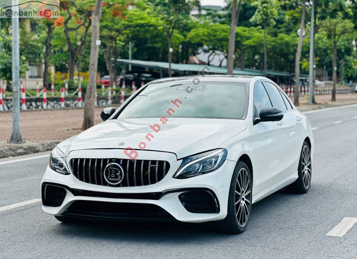 Mercedes Benz C class C300 AMG 2017 - 699 Triệu 3