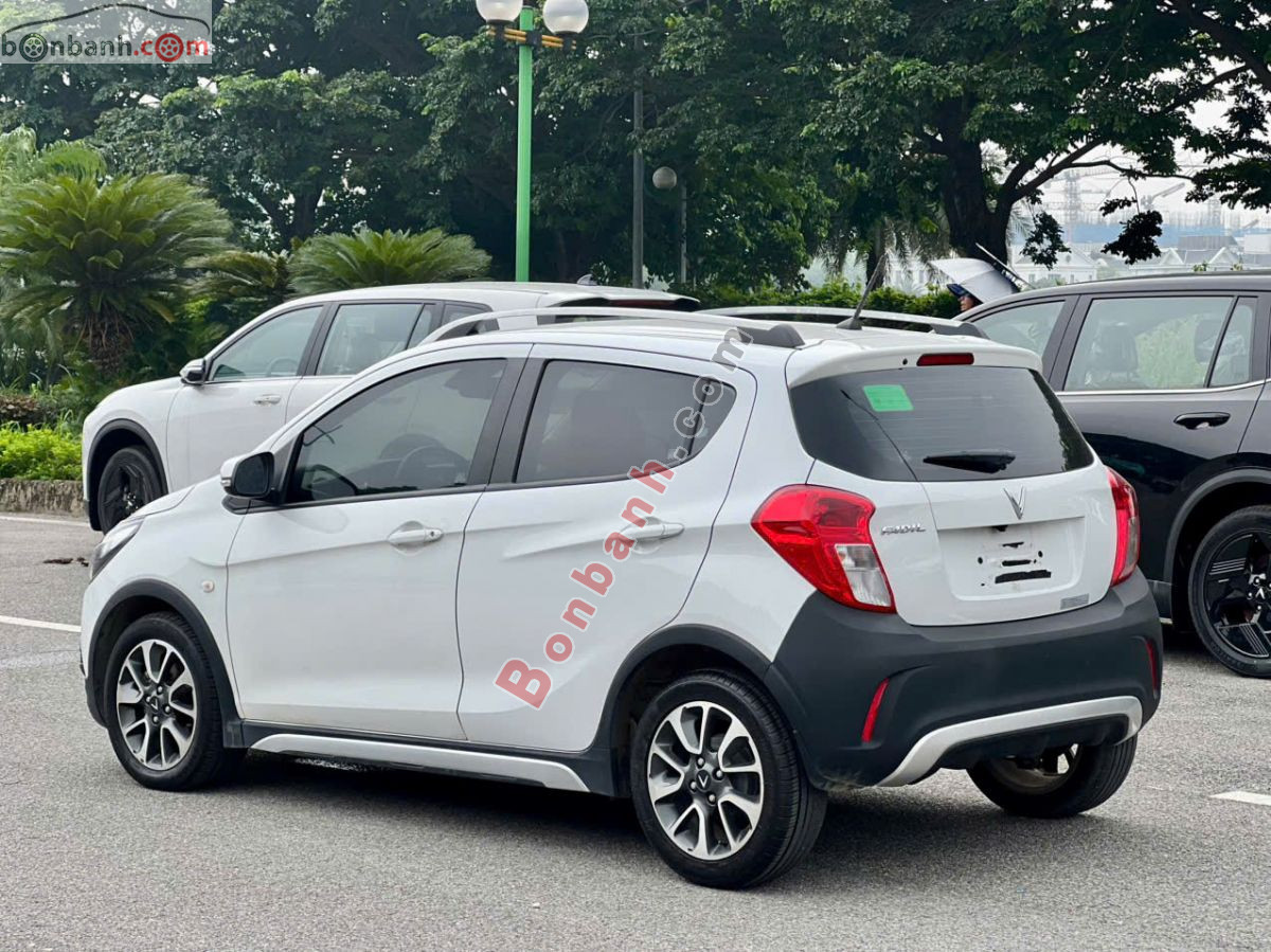 VinFast Fadil 1.4 AT Premium 2021 - 320 Triệu 4